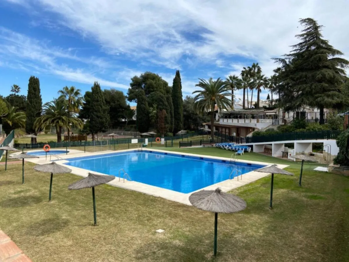 Villa With Pool, Jacuzzi, Barbecue, Garden And Privacy V215 MIJAS COSTA