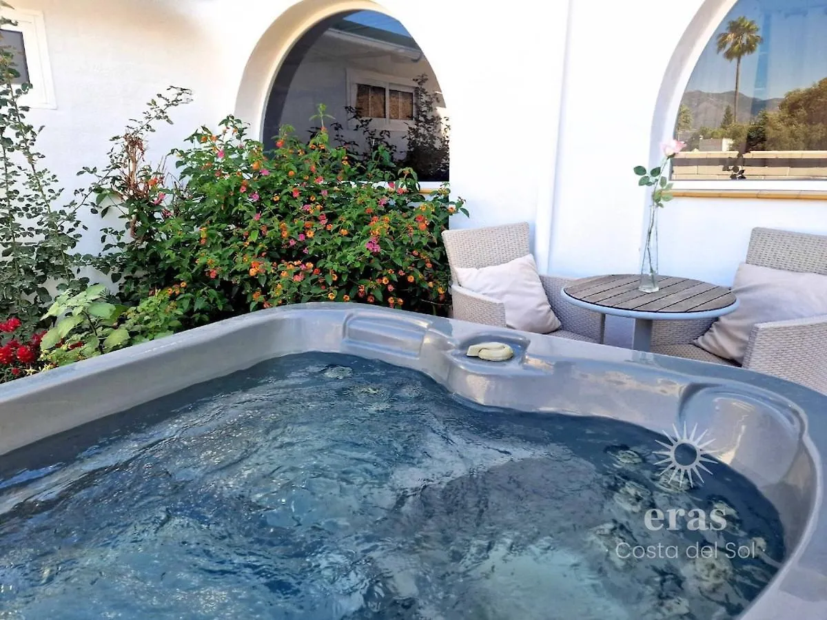 Villa With Pool, Jacuzzi, Barbecue, Garden And Privacy V215 밀야스코스타 스페인